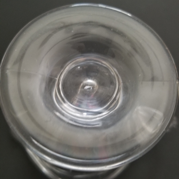 Vintage etched glass footed creamer - Picture 6 of 6